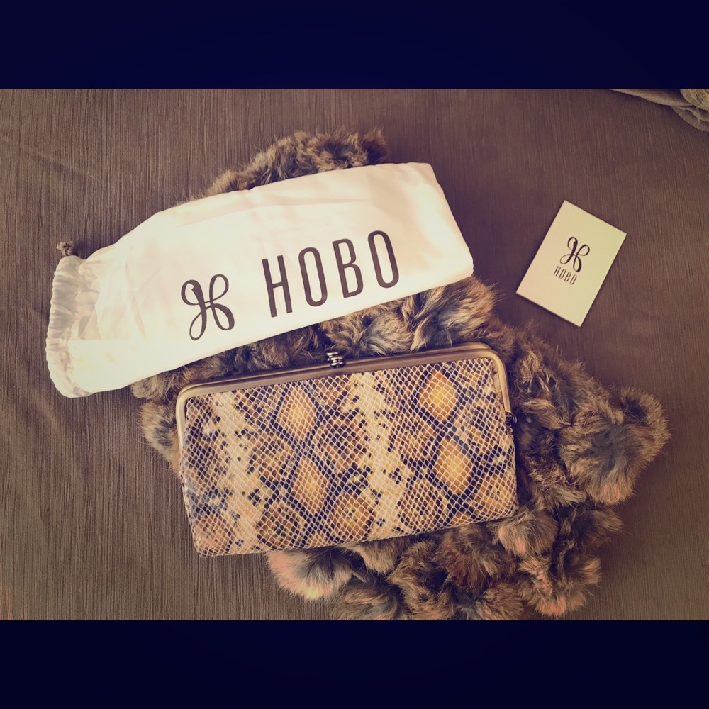 HOBO Clutch
